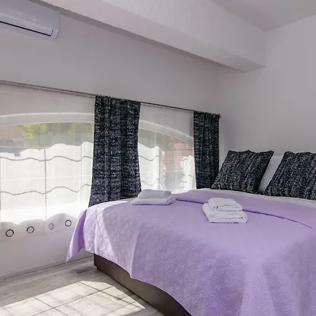 Apartment Arno Zadar